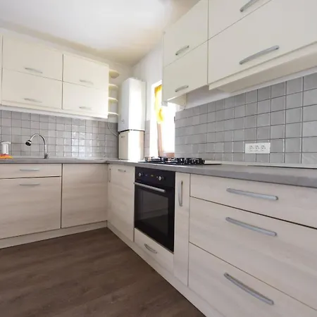 Apartament Astra Bn70